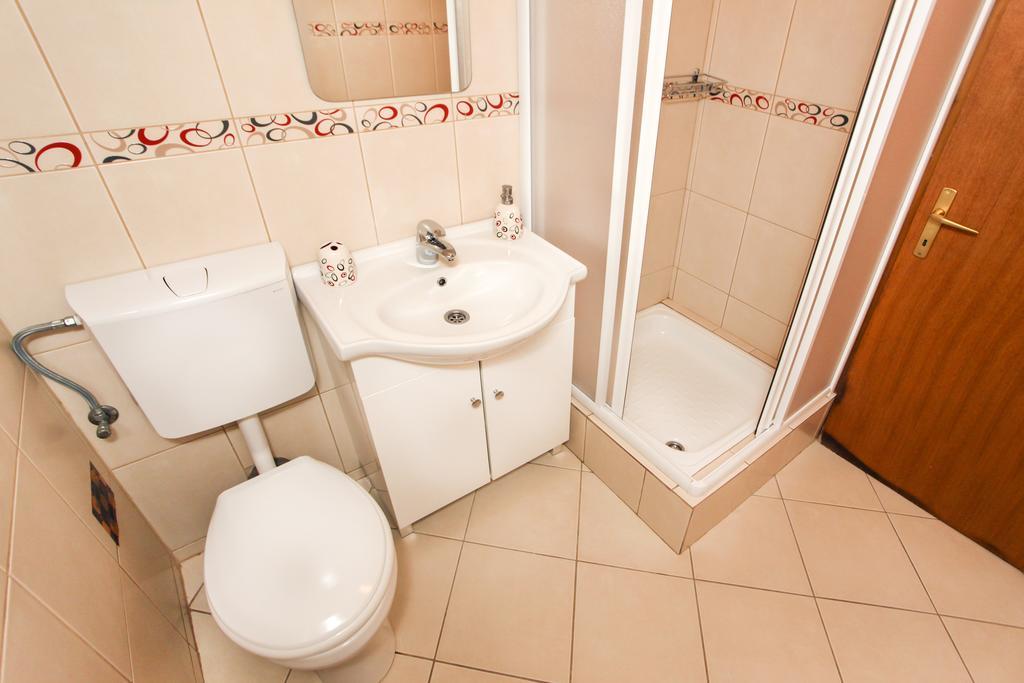 Apartments Izvor เวิร์ดนิค ภายนอก รูปภาพ