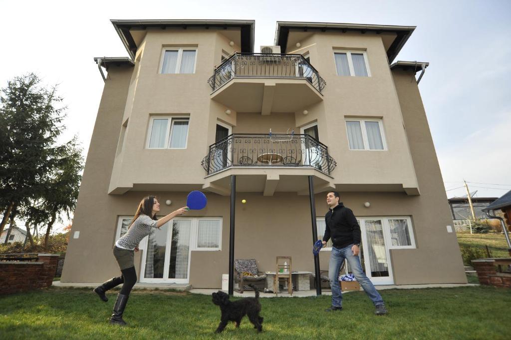 Apartments Izvor เวิร์ดนิค ภายนอก รูปภาพ
