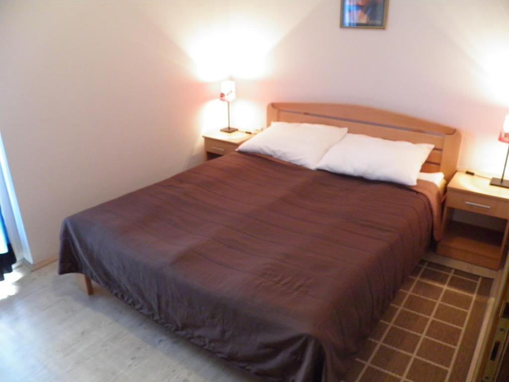 Apartments Izvor เวิร์ดนิค ภายนอก รูปภาพ